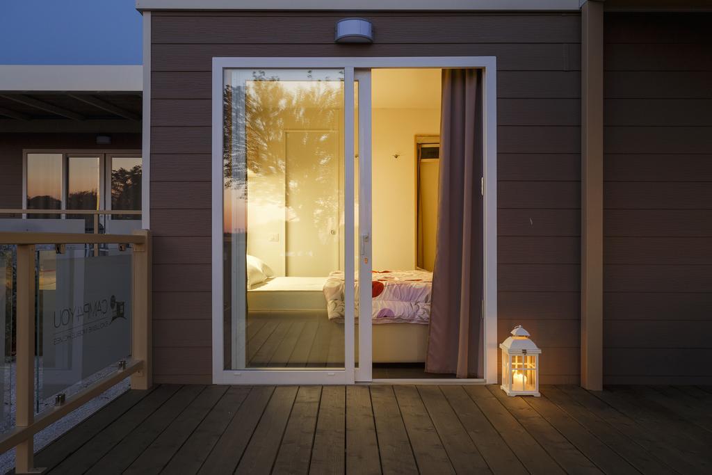 Mobile Homes Premium Vista Mare Park Umag By Camp4You Extérieur photo