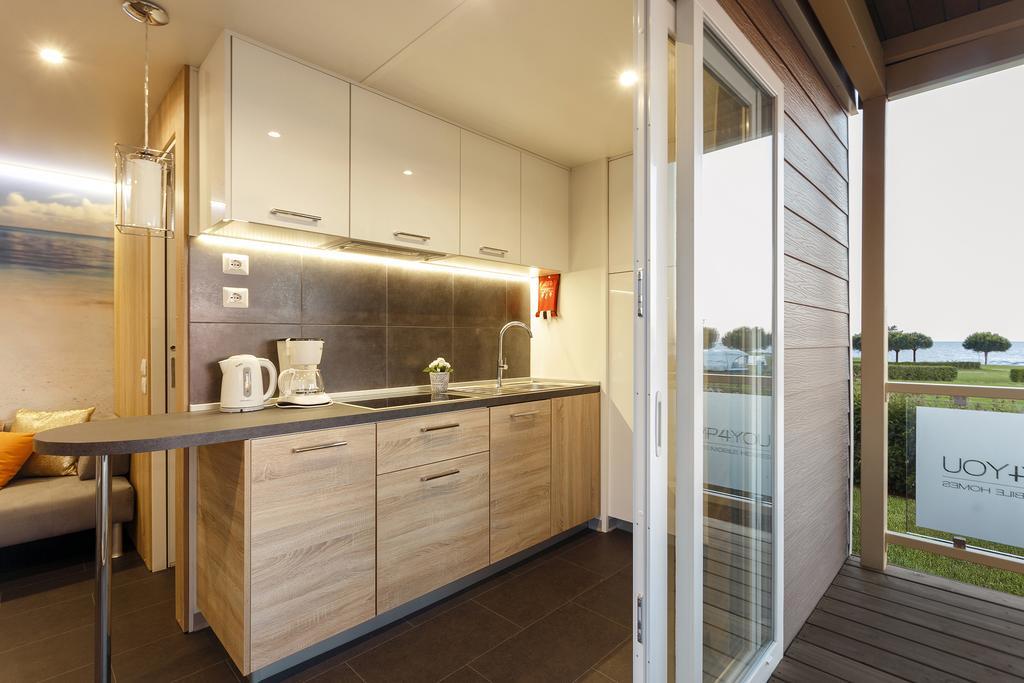 Mobile Homes Premium Vista Mare Park Umag By Camp4You Extérieur photo